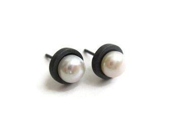 Boucles d'oreilles à tige en perles modernes 3