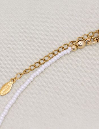 Tour de cou en filigrane composé de perles de verre dans une élégante breloque en or 24 carats 8