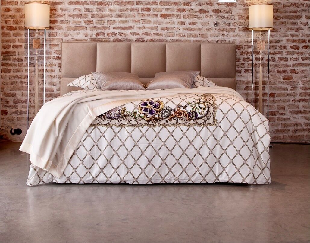 Buy wholesale Box spring bed in cream model Magnum