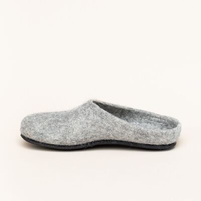 Magicfelt felt slippers AT 719 Gotland sheep (43-46)