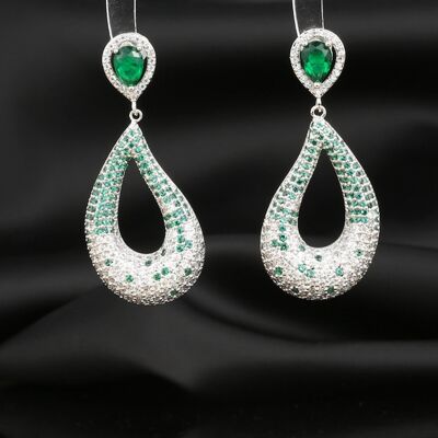 Boucles d'oreilles luxueuses en forme de goutte d'eau avec pierres précieuses vertes