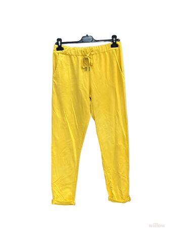 Pantalon jogger uni avec poche arrière 30