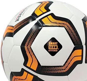 Lionstrike Ballon de football d'entraînement standard avec technologie NeoBladder, ballon d'entraînement de niveau club et ligue à taille et poids réglementaires (taille 5, blanc) 3