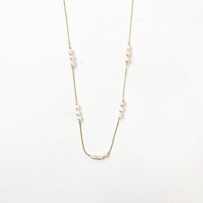 Arielle oval necklace