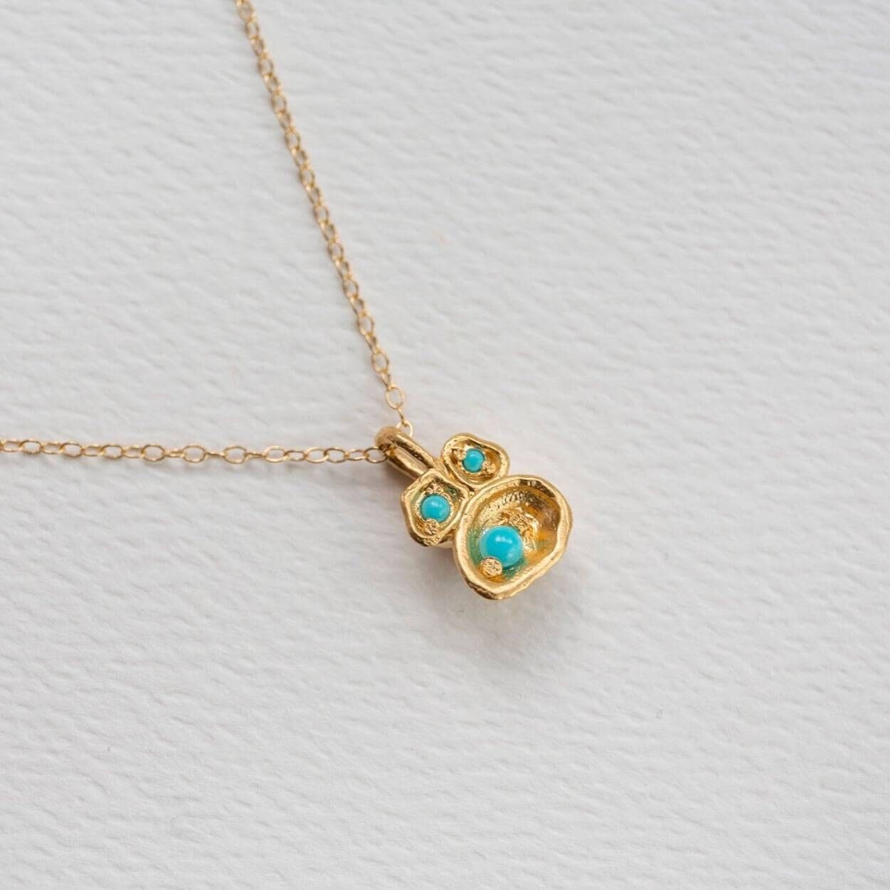 Collana con pendente Lichene in turchese e oro