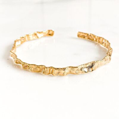 Hammered bangle