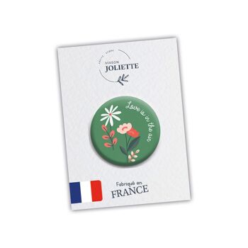 Love is in the air - Badge Fleurs fond vert #93 2