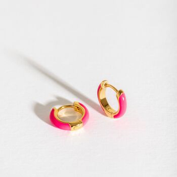 Boucles d'oreilles Huggie en or rose vif 4