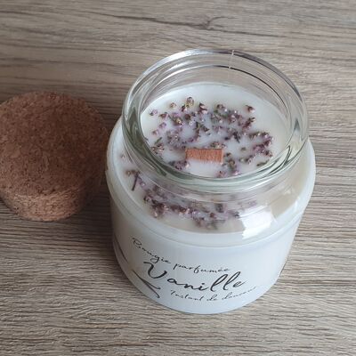 Island Vanilla scented candle 140g