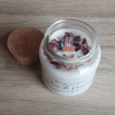 Cherry blossom scented candle 140g