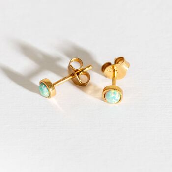 Boucles d'oreilles à tige en or et opale jaune lune 1