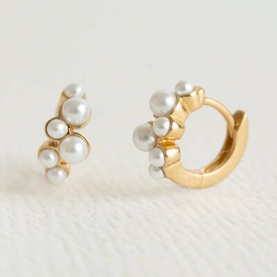Pearl Gold Huggie Earrings