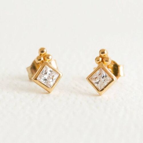 Sparkly Diamond-Shaped Gold Mini Stud Earrings