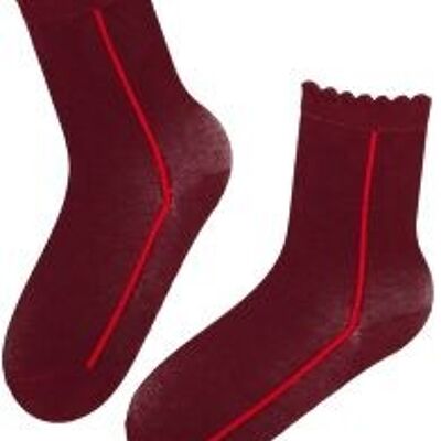 KRISTI socks with a stripe size 6-9