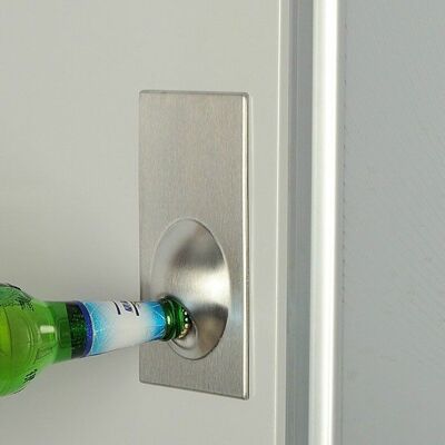 Apribottiglie magnetico per frigorifero