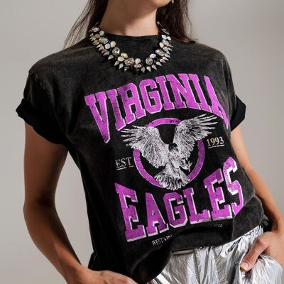 Camiseta nera con testo Virgina Eagels in rosa