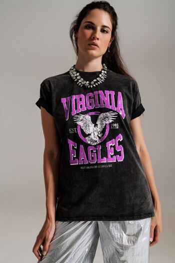 Camiseta noire avec texte Virgina Eagels en rose 5