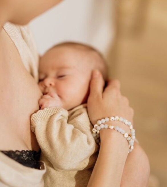 Bracciale da allattamento con perle di quarzo - Ultralight Blue - scatola omaggio