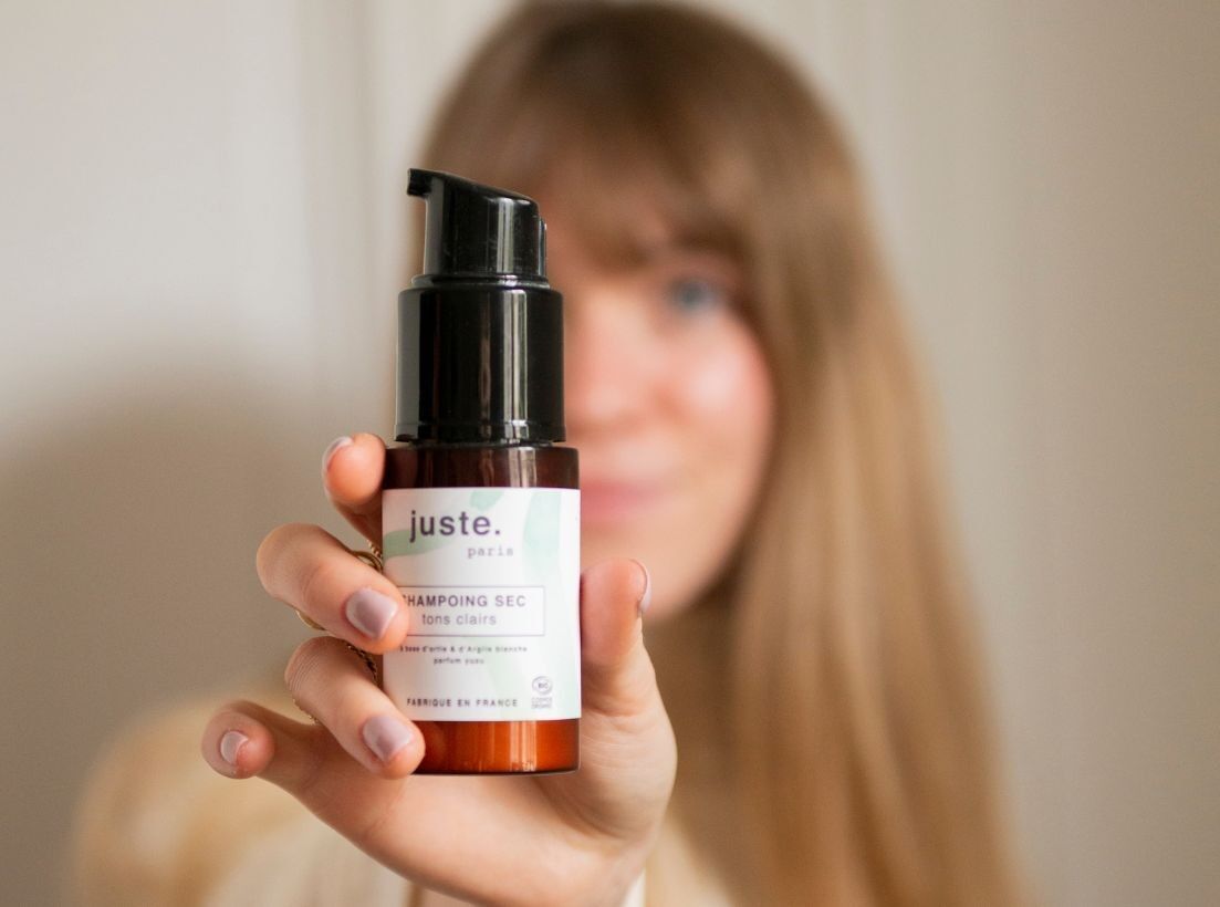 Champú seco - cabello claro