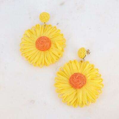 Dangling earrings - daisy flower in synthetic raffia