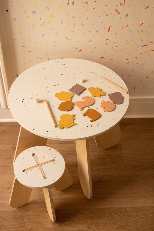 Kids Table Re:cycled