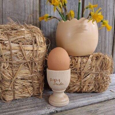 coquetier en bois Papa Poule ( pâques, oeufs, )