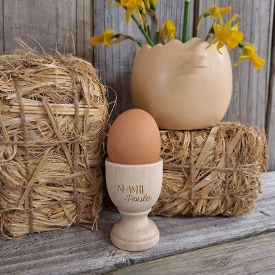 Huevera de madera Granny Hen (Pascua, huevos)