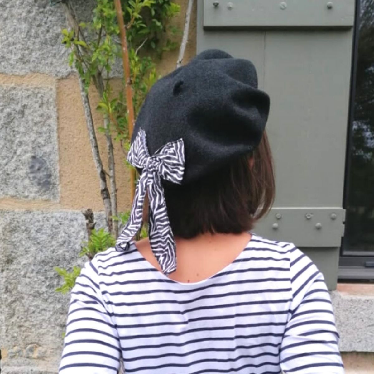 Berretto Dark Heather Grey Grande Zebra Bow NUOVO!!!