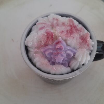 Gourmet cup scented with violet