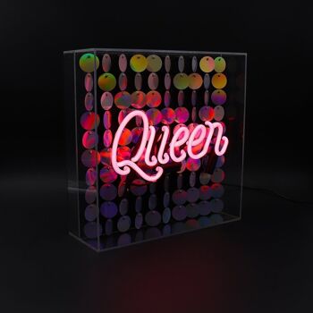 Enseigne néon en verre Queen avec paillettes 3