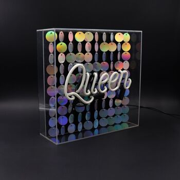 Enseigne néon en verre Queen avec paillettes 4