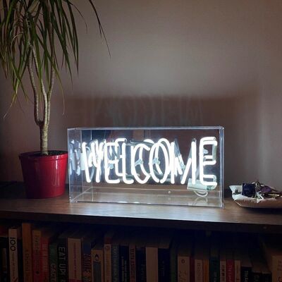 Glas-Leuchtreklame „Welcome“ – Weiß