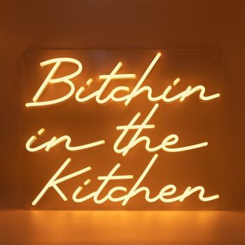 Enseigne murale LED néon orange Bitchin in the Kitchen 1