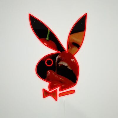 Playboy X Locomocean - Cherry Playboy Bunny LED-Wandmontage-Neon