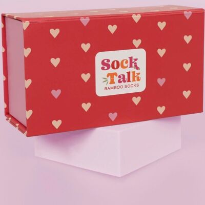 Caja de regalo con calcetines de bambú con estampado de corazones de amor para mujer