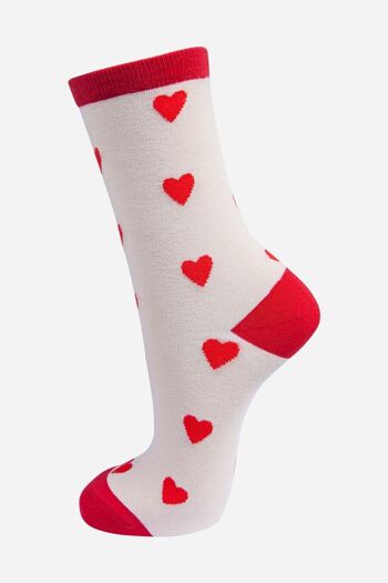 Coffret cadeau de chaussettes en bambou à imprimé coeur d'amour pour femmes 2