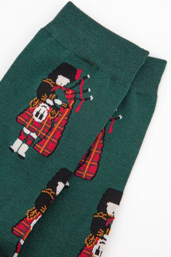 Chaussettes Scottish Piper Bamboo pour hommes en rouge vert 2