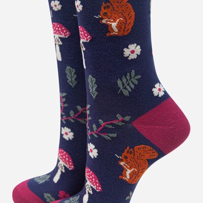 Damen-Socken aus Bambus, Eichhörnchen, Söckchen, Waldtiere, Fliegenpilze, Blau