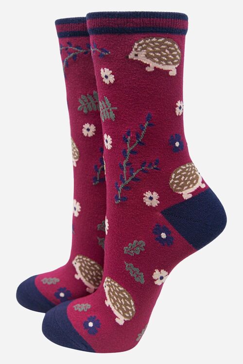 Women's Bamboo Socks Hedgehog Ankle Socks Woodland Animal Print Burgundy