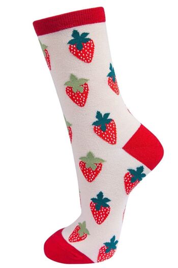 Chaussettes de cheville en bambou pour femmes, chaussettes de fruits fantaisie, rouge crème 1