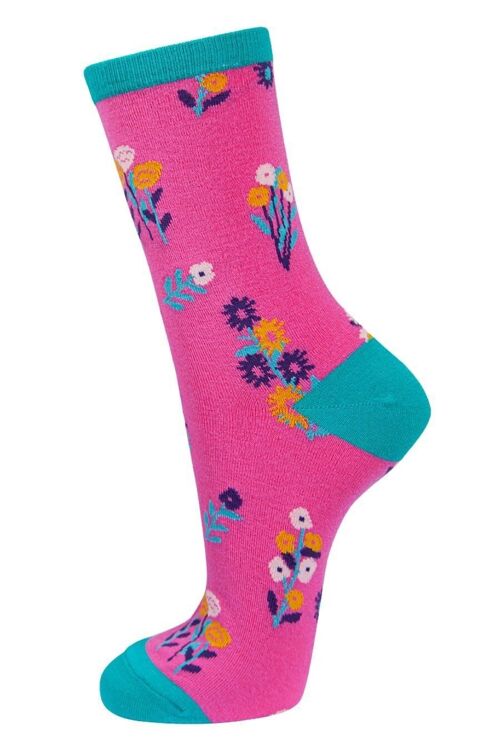 Womens Bamboo Socks Floral Print Ankle Sock Wild Flowers Pink