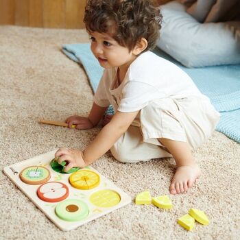 Fractions de fruits. jouet éducatif 8