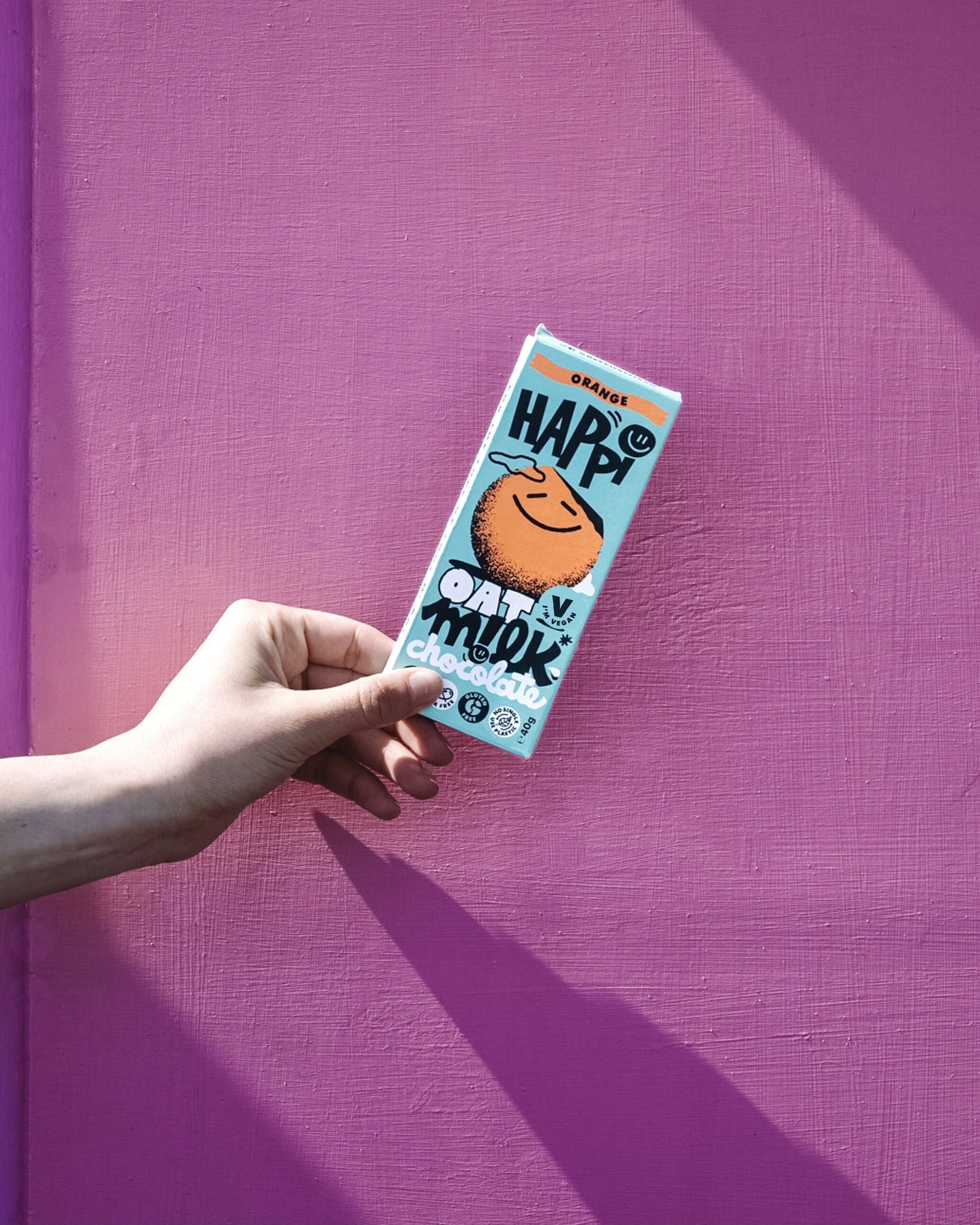 Orange Happi Vegan Oat M!lk Chocolate Bars 15 x 40g