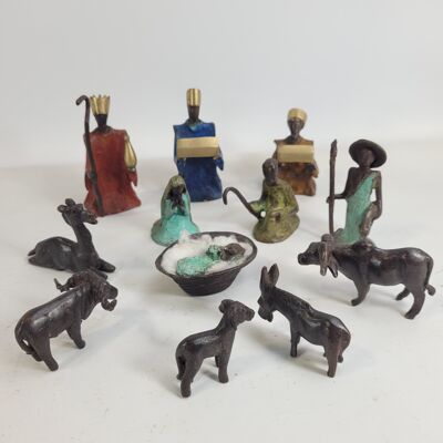 Bronze Christmas nativity scene (12 parts) by Hamidou