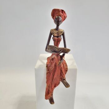 Sculpture en bronze "Femme qui lit" de Hamed Nikiema | 23 cm 8