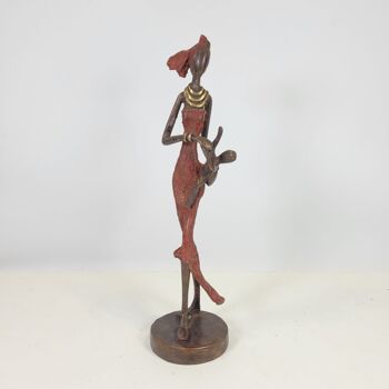 Sculpture en bronze "femme avec enfant dans les bras" de Karim | différentes tailles et couleurs 11