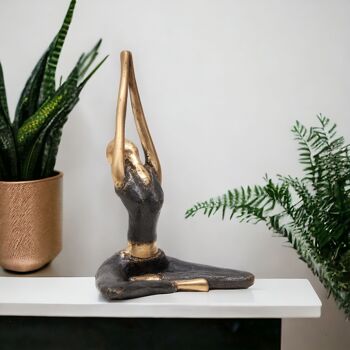 Sculpture en bronze yoga "Adeline" | par Hamidou | différentes couleurs et tailles 2