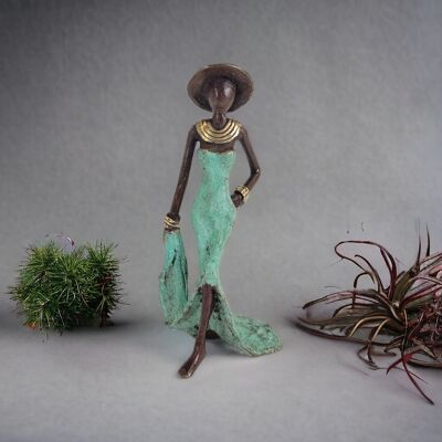 Sculpture en bronze "Femme élégante au chapeau" de Soré | différentes tailles et couleurs