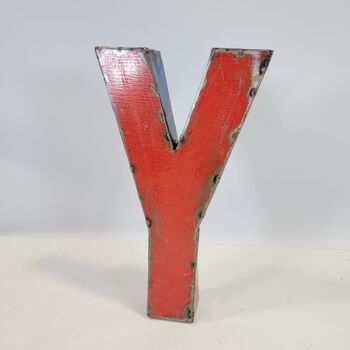 Lettre « Y » fabriquée à partir de barils de pétrole recyclés | 22 ou 50 cm | Couleurs différentes 3