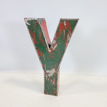 Lettre « Y » fabriquée à partir de barils de pétrole recyclés | 22 ou 50 cm | Couleurs différentes 6